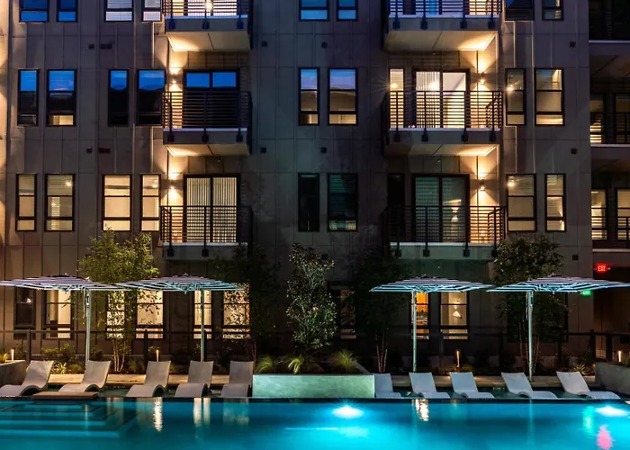 Apartment Downtown Worth Luxe Retreat, Pool, Gym And Free Parking Fort Worth