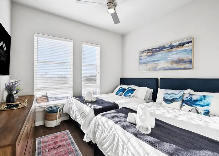 Apartment Downtown Worth Luxe Retreat, Pool, Gym And Free Parking